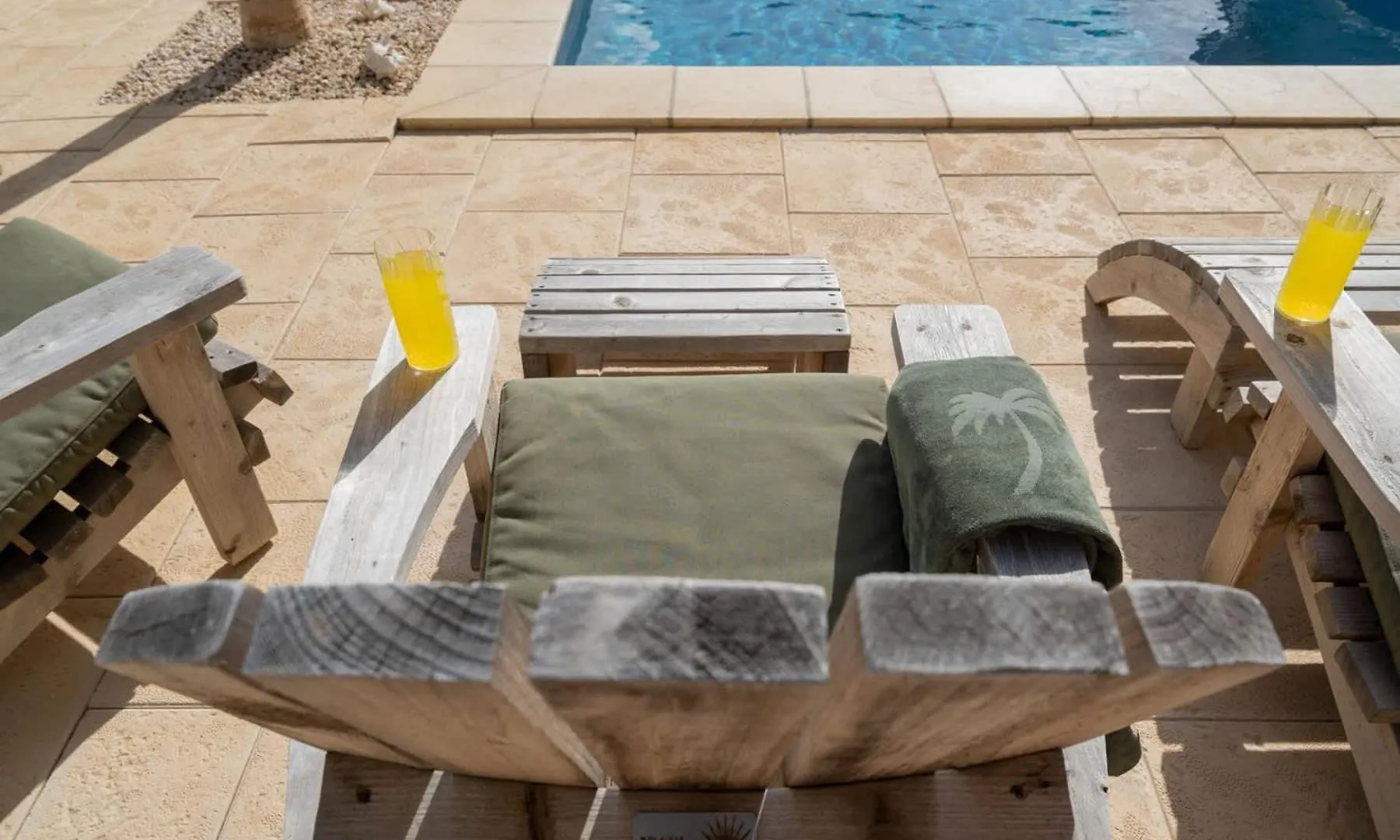 Belnem Breeze Rileks With Views Towards The Sea And Sunset Apartment Kralendijk