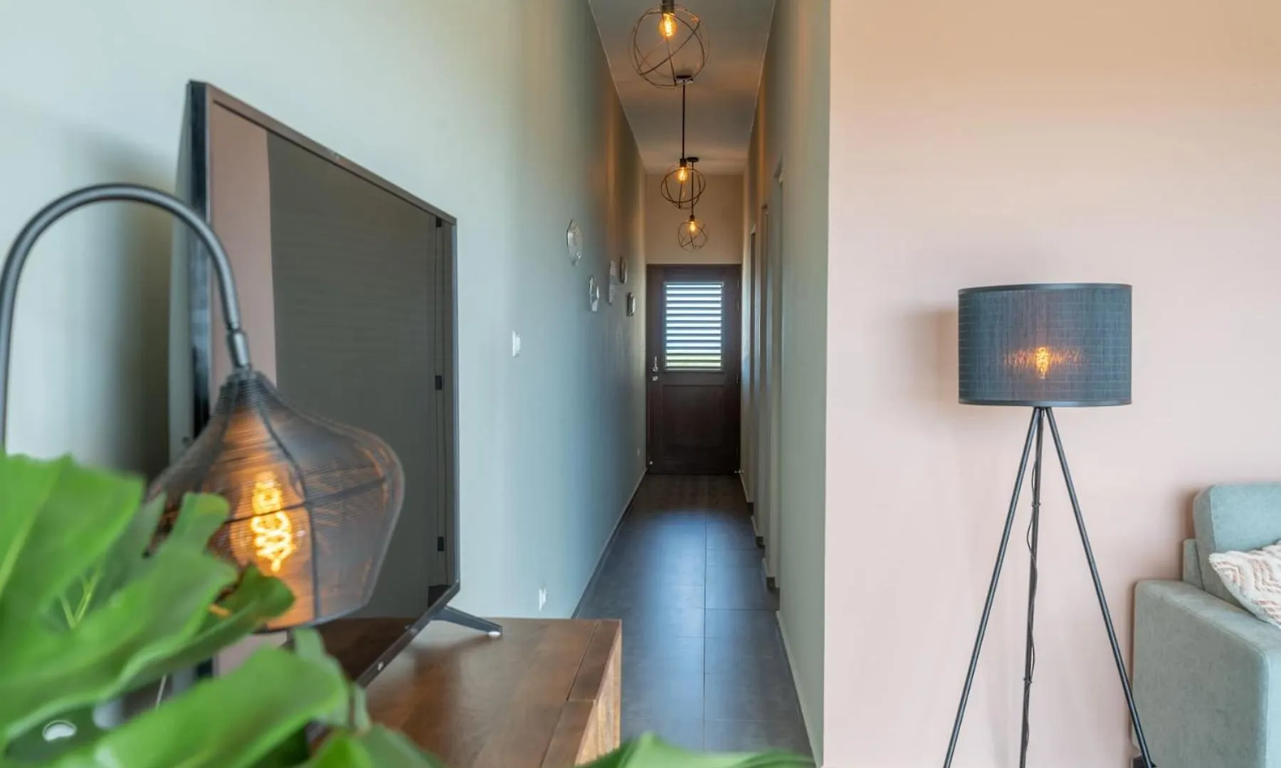 Belnem Breeze Rileks With Views Towards The Sea And Sunset Apartment Kralendijk